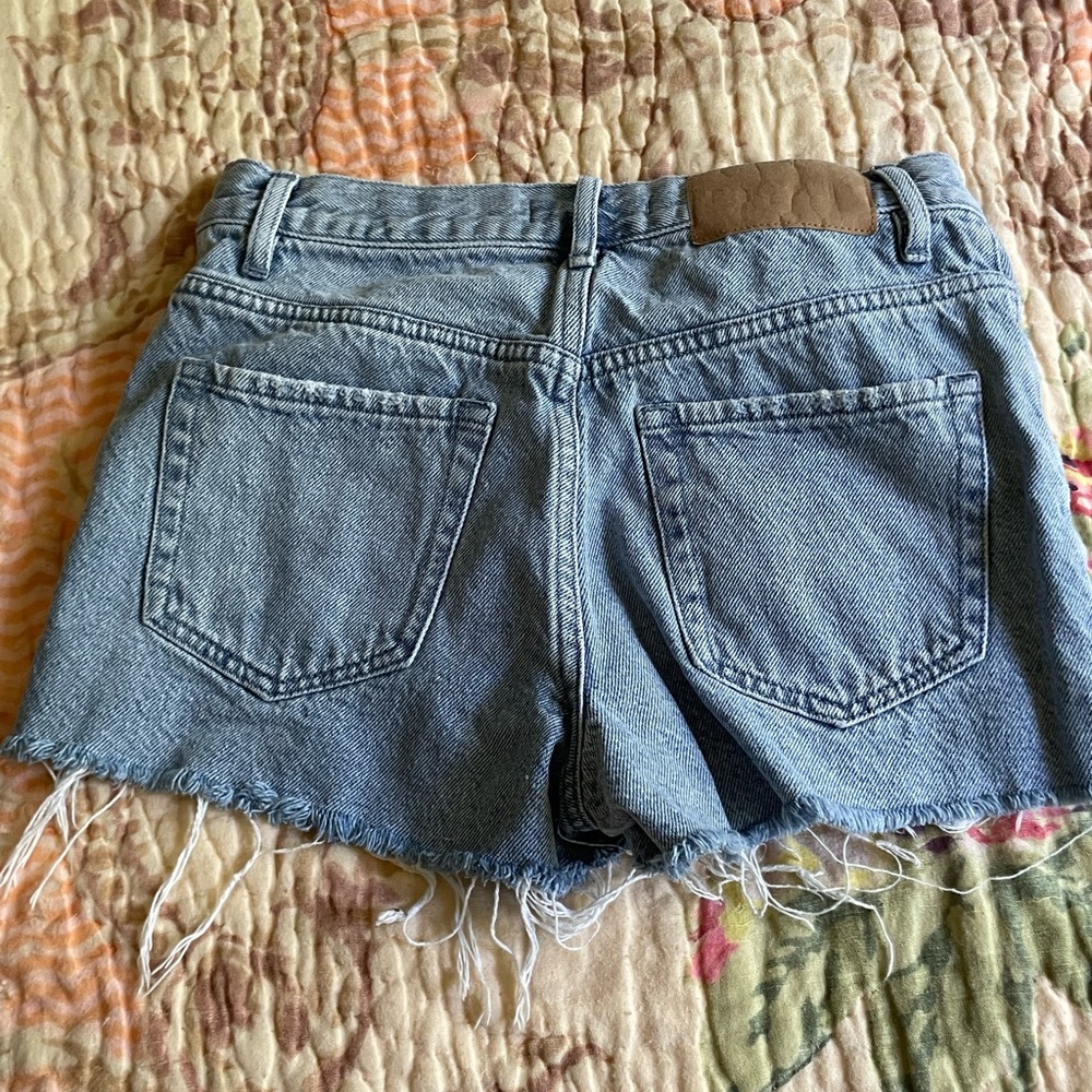 PacSun Distressed Denim Shorts - Picture 6 of 7